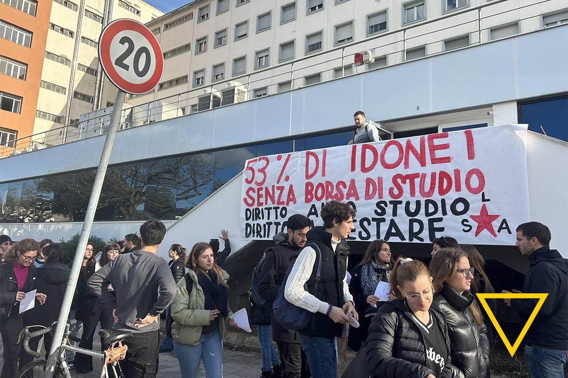 Protesta a Unipa: «53% di idonei senza borsa di studio»