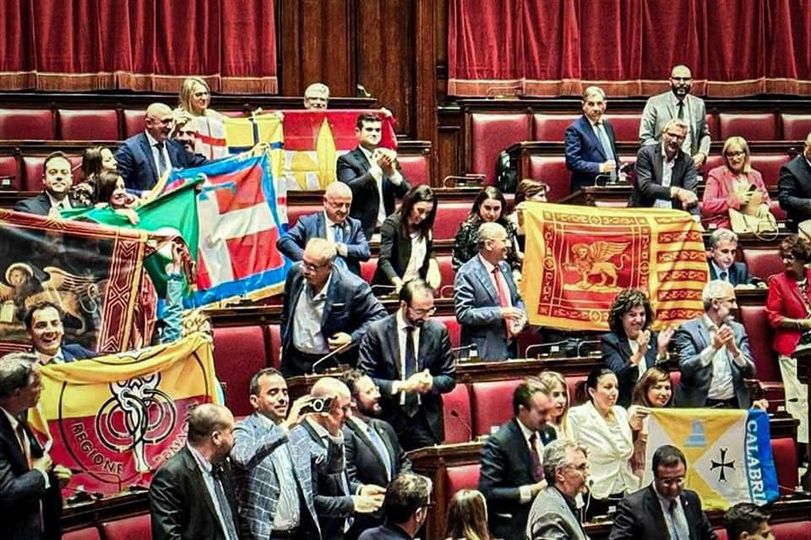 L’autonomia differenziata è legge: avanti verso la distruzione dell’economia siciliana