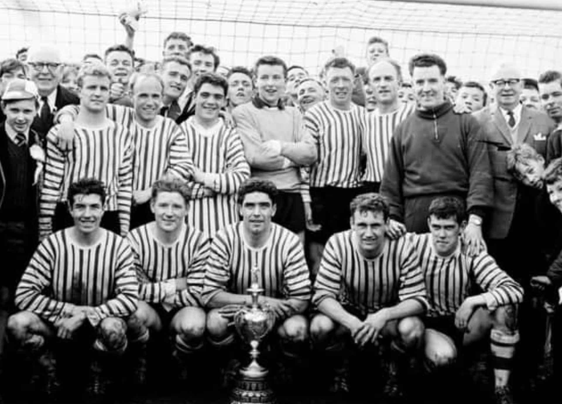 «Ieri osavamo lottare: oggi osiamo vincere» Calcio e identità in Irlanda del Nord
