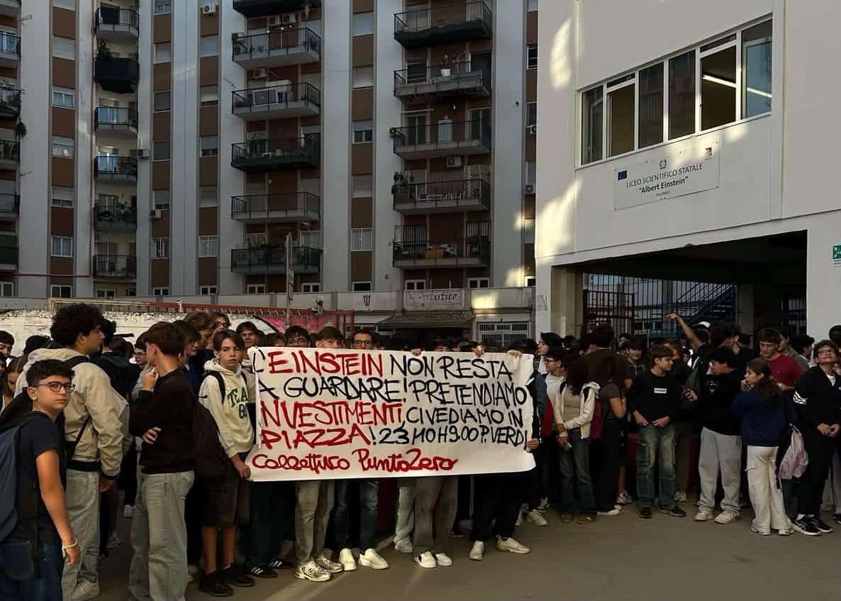 Palermo, protesta degli studenti del liceo Einstein: il 23 ottobre corteo studentesco